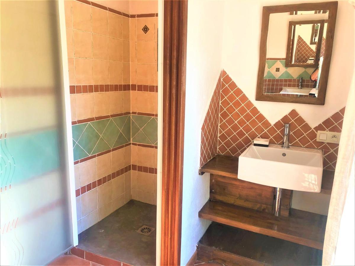 Gite De Groupe 9Ch Ou 3 Gites Independants De 3Ch - Patio Et Piscine Interieure Chauffee Toute L'Annee فالون بون دارْك المظهر الخارجي الصورة