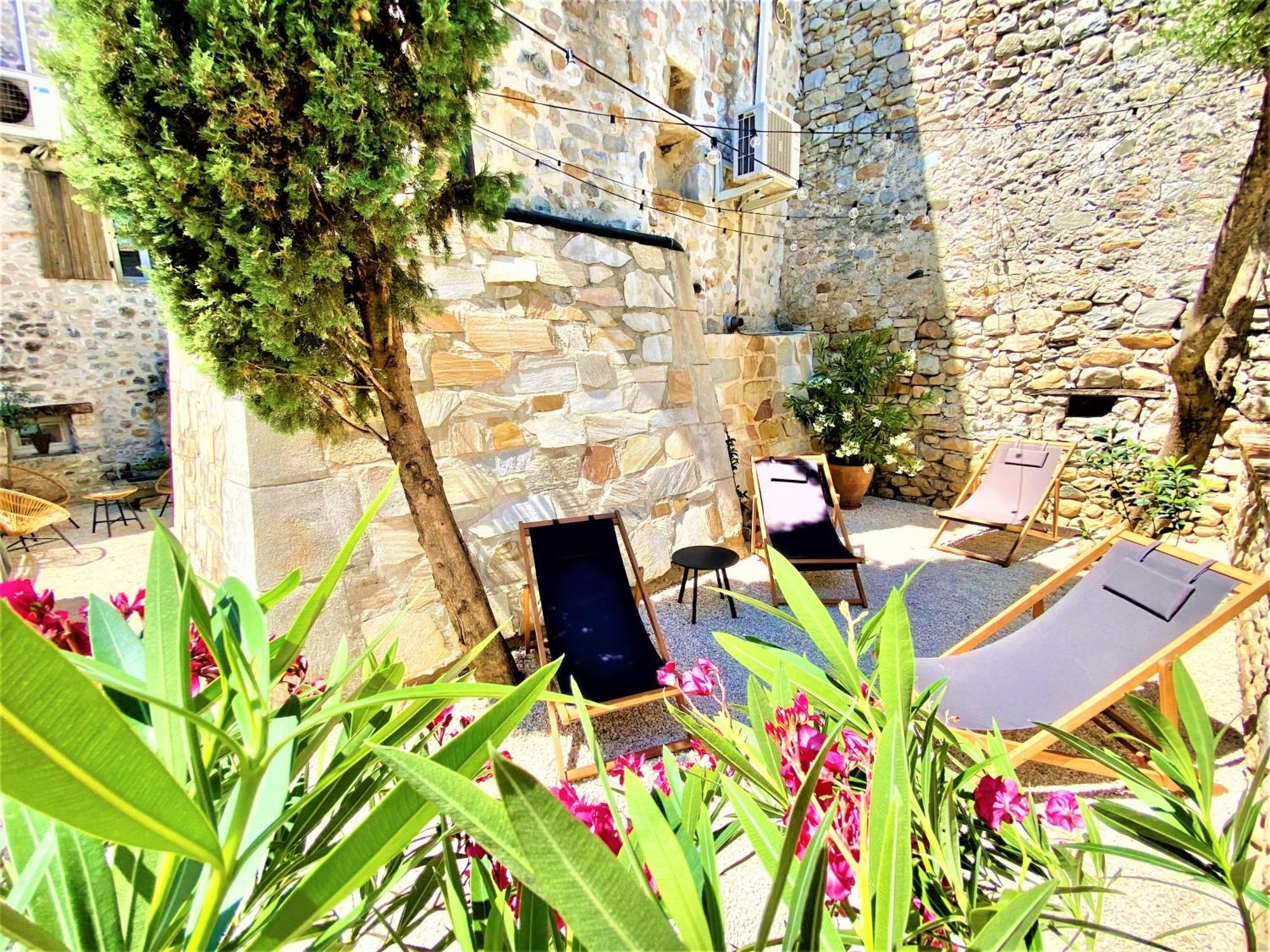 Gite De Groupe 9Ch Ou 3 Gites Independants De 3Ch - Patio Et Piscine Interieure Chauffee Toute L'Annee فالون بون دارْك المظهر الخارجي الصورة